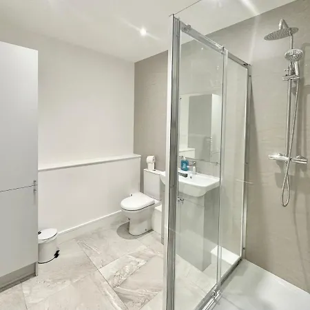 Fountain No 1 With Free Parking Apartment